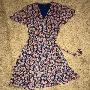 Banana Republic wrap dress, ruffled with butterfly sleeves size 4